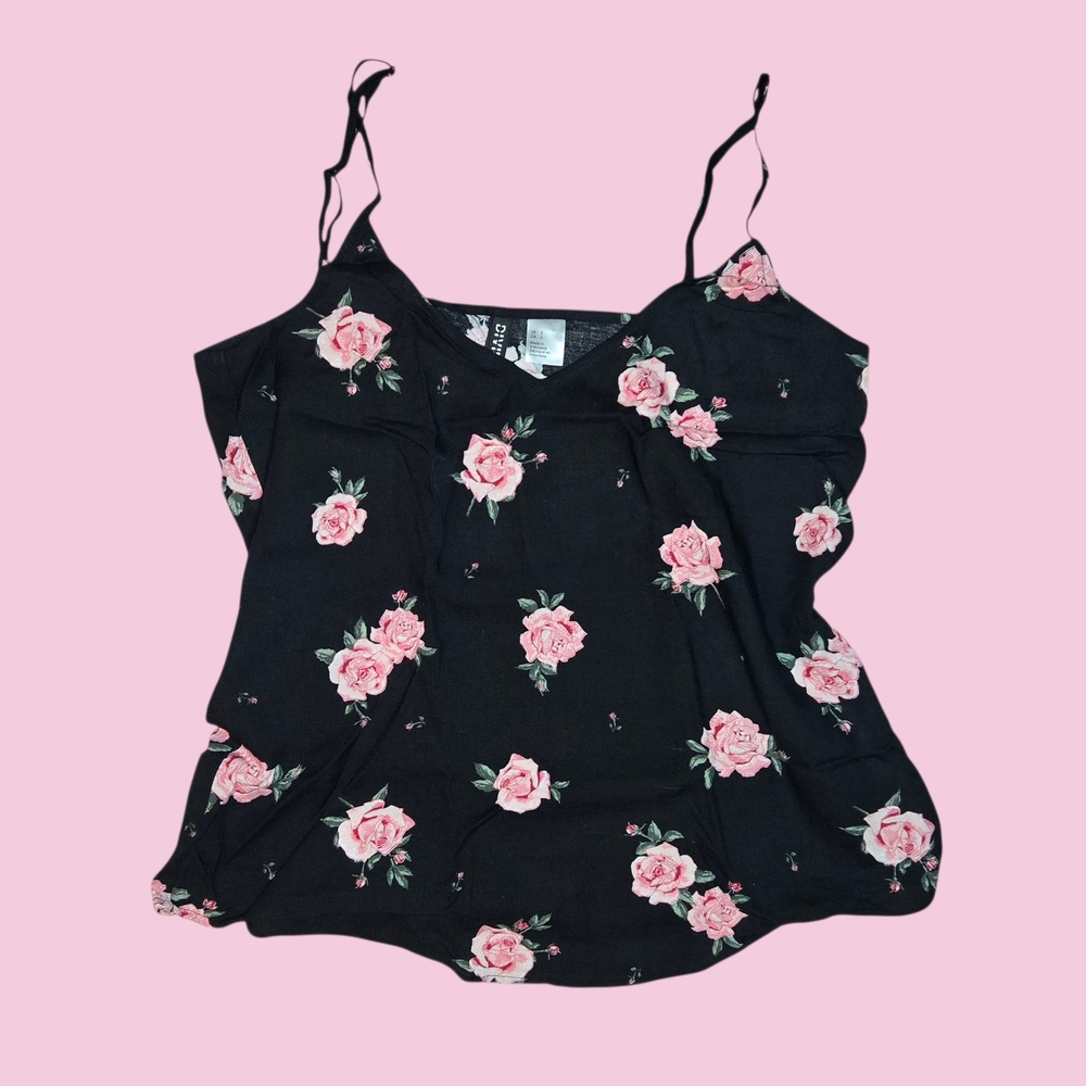 H&M Black Rose Print V-Neck Strappy Top (US 2) ♡ Romantic Floral Camisole